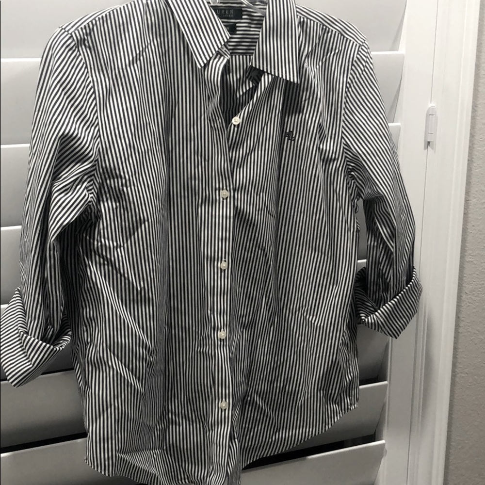 Women’s Button Down Top